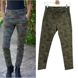 Bevy‎ Flog Shely Olive Camo Jogger Pants Camouflage Print Green Size 25